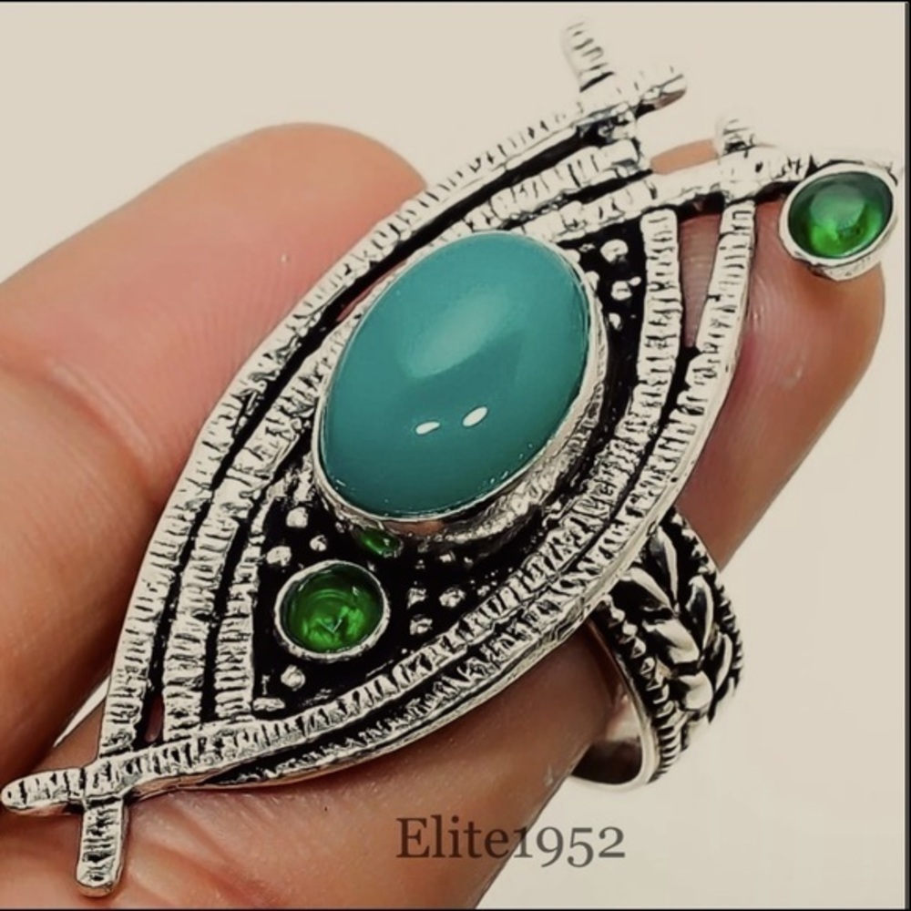 Hypnotizing Green Onyx Diopside Gemstone Handmade  Ring Size 8.5